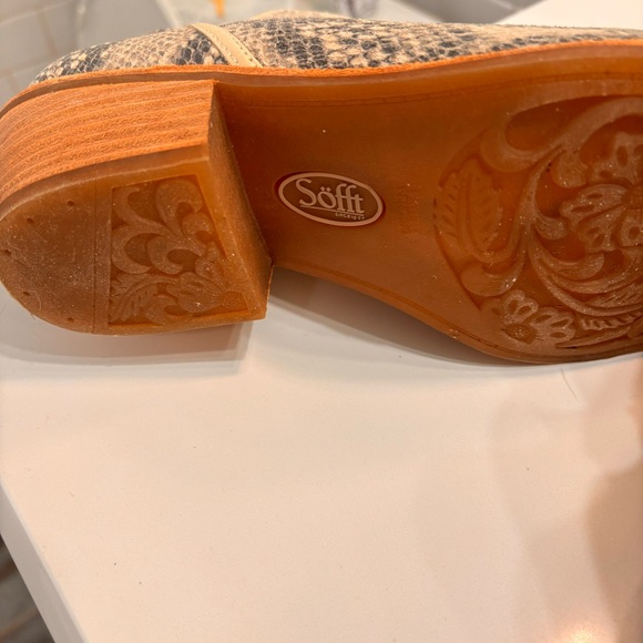 Sofft Booties - Picture 5 of 10